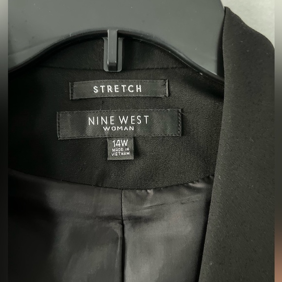 Nine West Size 14W Black Dress Jacket with Shoulder Pads - Picture 3 of 14